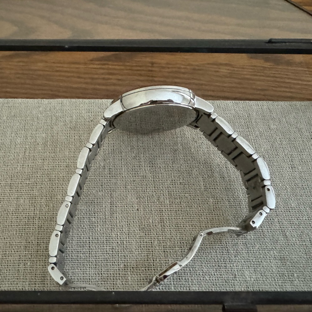 Kate Spade Watch - Picture 5 of 6